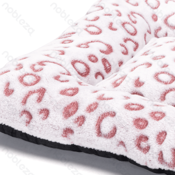 3-piece set of flannel clipping and carving cushion L50*W40*H6cm L65*W55*H7cm L80*W70*H8cm Pink